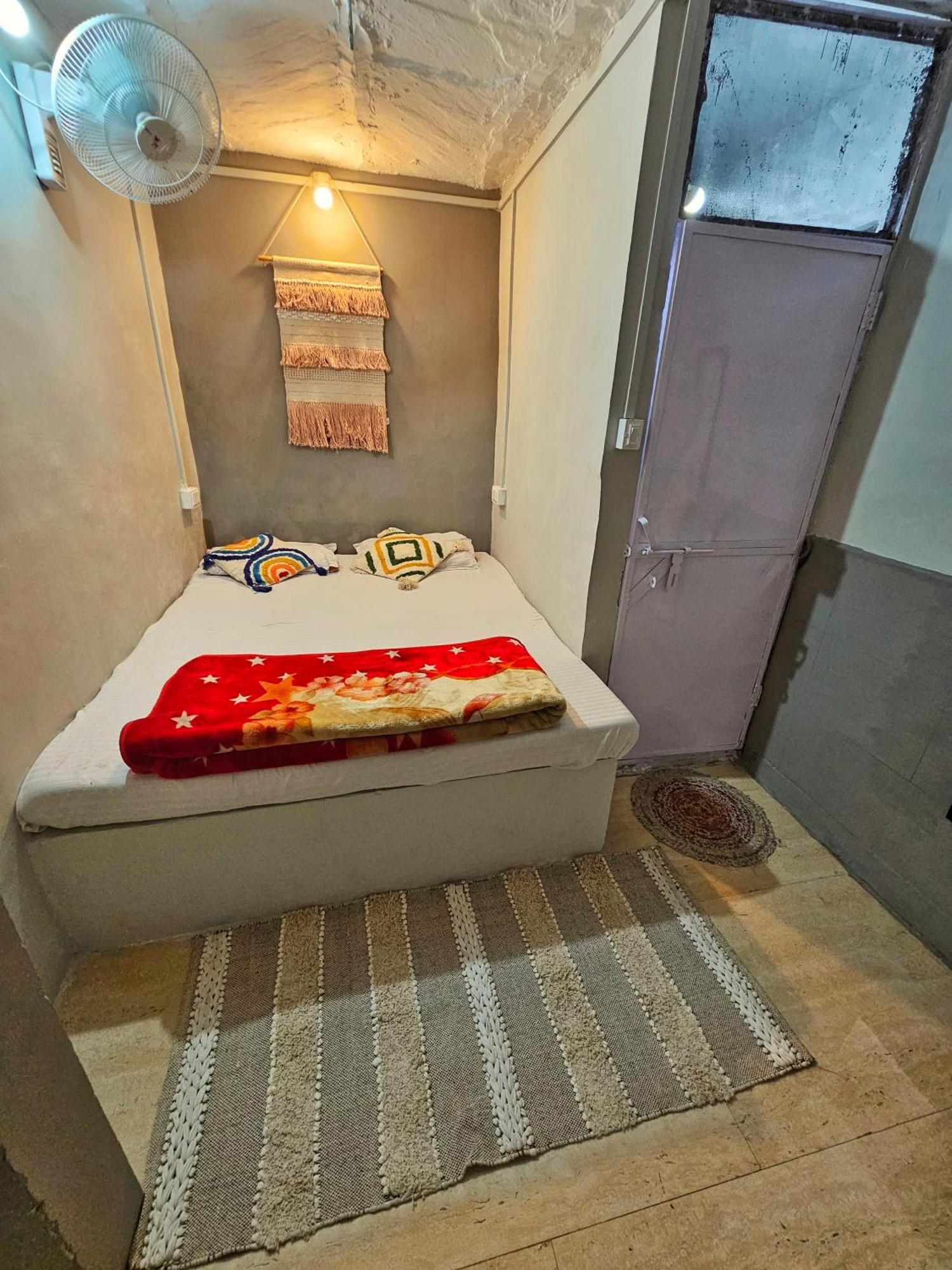 Varah Square Guest House Pushkar Rum bild
